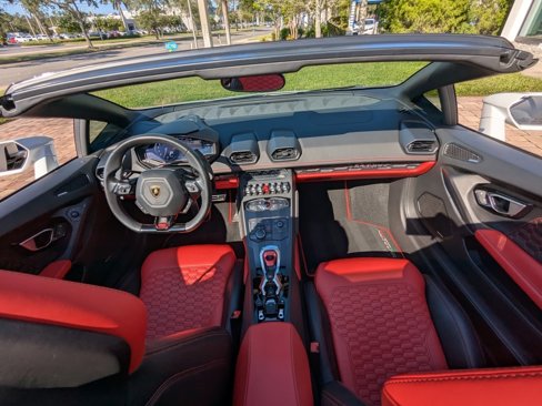 Used 2017 Lamborghini Huracan LP 610-4 image 21