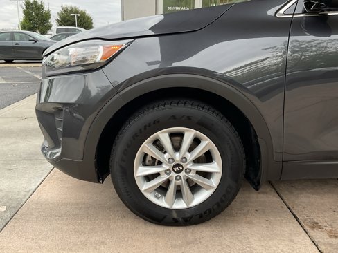 Used 2019 Kia Sorento LX w/ LX Convenience Package image 25