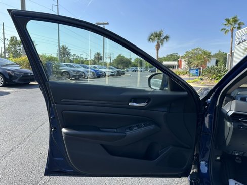 Used 2022 Nissan Altima 2.5 S image 39