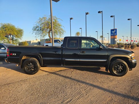 Used 2007 GMC Sierra 1500 SLE w/ Onstar Plus Package image 6