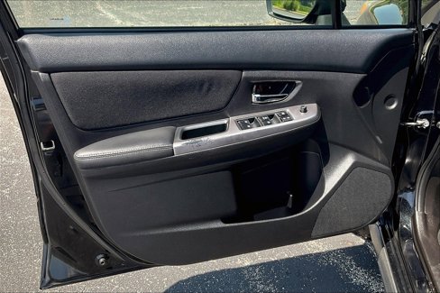 Used 2015 Subaru Crosstrek 2.0i Premium image 18