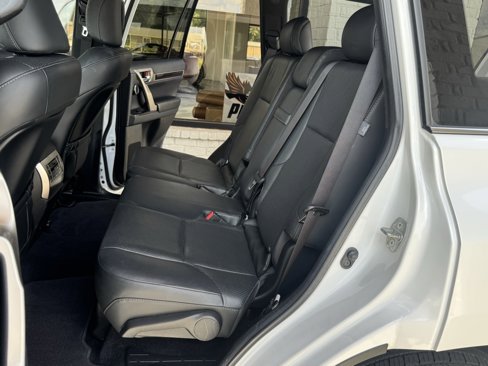 Used 2020 Lexus GX 460 Luxury image 39