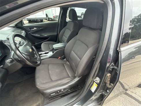 Certified 2018 Chevrolet Malibu LT image 18