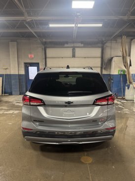 Used 2023 Chevrolet Equinox RS image 5