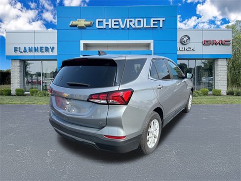 Used 2023 Chevrolet Equinox LT image 5