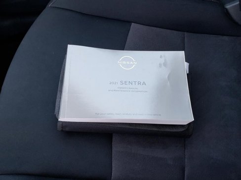Certified 2021 Nissan Sentra SR w/ Trunk Package image 40
