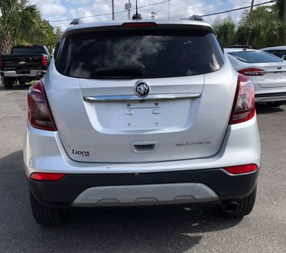 Used 2019 Buick Encore Essence image 4