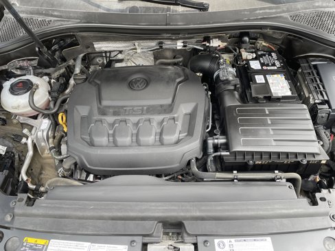 Used 2020 Volkswagen Tiguan SEL Premium R-Line image 8