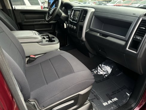 Used 2017 RAM 1500 Express w/ Express Value Package image 16