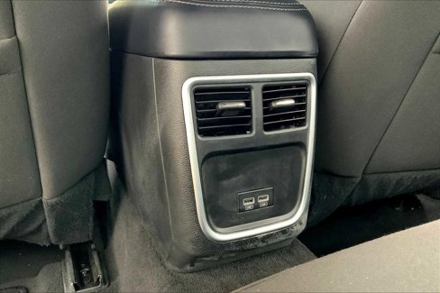 Used 2022 Dodge Charger SXT image 32
