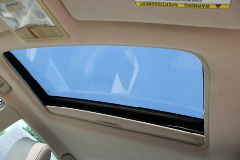 Used 2012 Toyota Avalon Limited image 15