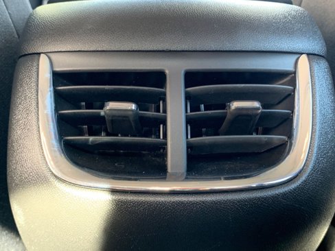 Used 2024 Chevrolet Malibu LT image 24