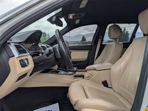 Used 2017 BMW 330i xDrive Wagon image 11