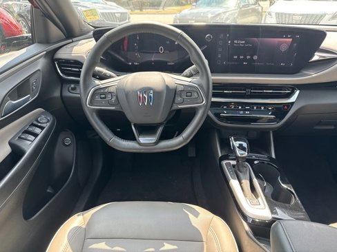 Certified 2024 Buick Envista Avenir image 23