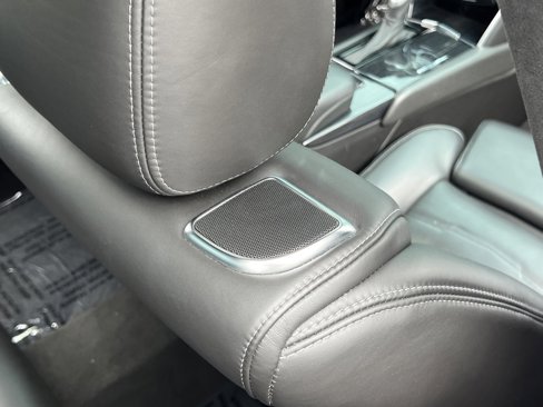 Used 2018 Cadillac XTS Platinum image 36
