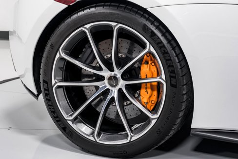 Used 2020 McLaren 570S Spider image 50