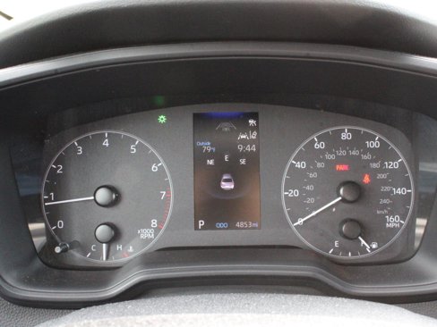 Used 2024 Toyota Corolla SE image 30