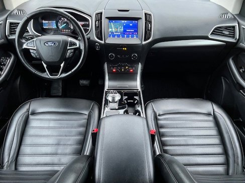 Used 2019 Ford Edge SEL w/ Equipment Group 201A image 18
