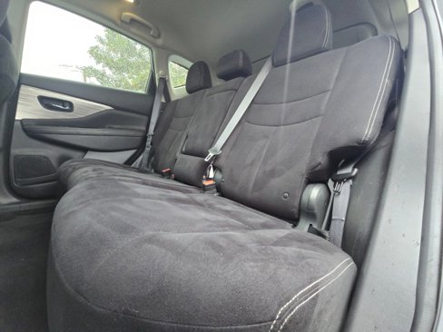 Used 2018 Nissan Murano SV image 19