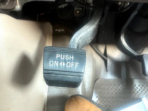 Used 2004 Toyota Tundra 2WD Regular Cab image 15
