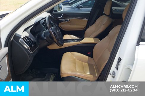 Used 2016 Volvo XC90 T6 Momentum w/ Momentum Plus Package image 7