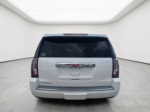 Used 2016 GMC Yukon Denali w/ Open Road Package image 7