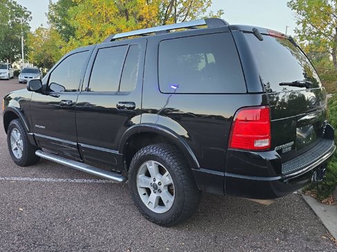 Used 2005 Ford Explorer Limited image 5