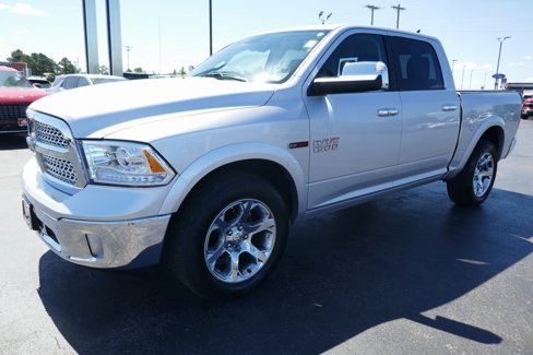 Used 2017 RAM 1500 Laramie w/ Convenience Group image 9