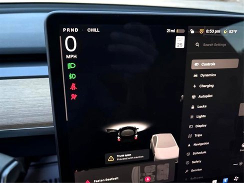 Used 2019 Tesla Model 3 Standard Range Plus image 18
