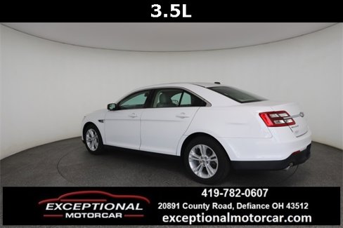 Used 2018 Ford Taurus SE image 11