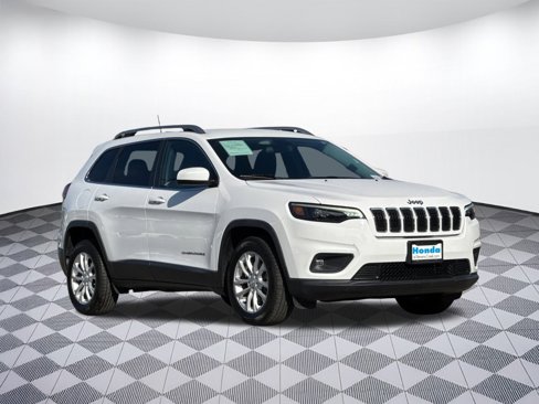 Used 2019 Jeep Cherokee Latitude w/ Popular Appearance Group image 6