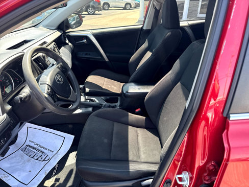 Used 2015 Toyota RAV4 XLE image 27