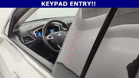 Used 2016 Ford Fusion Titanium image 23