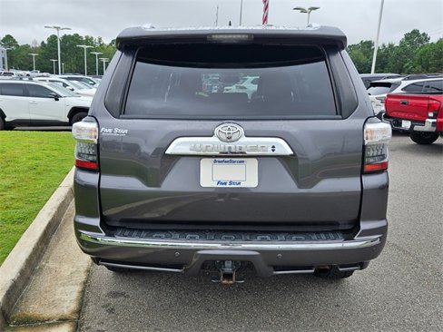 Used 2014 Toyota 4Runner Limited image 12