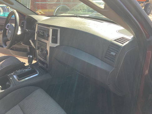 Used 2008 Jeep Grand Cherokee Laredo w/ Driver Convenience Group image 26