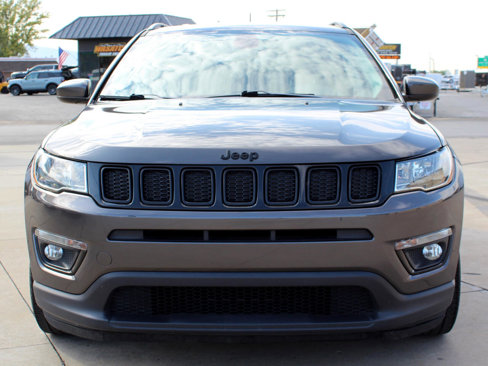 Used 2018 Jeep Compass Latitude w/ Popular Equipment Group image 8