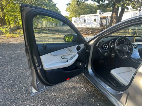 Used 2016 Mercedes-Benz C 300 Sedan image 26