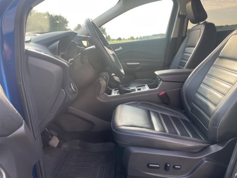 Used 2019 Ford Escape SEL image 8