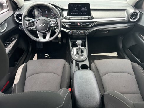 Used 2023 Kia Forte LXS image 19