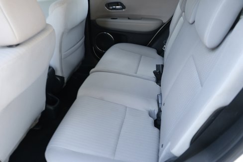 Used 2018 Honda HR-V EX image 35