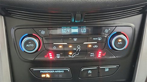 Used 2018 Ford Escape SE image 16