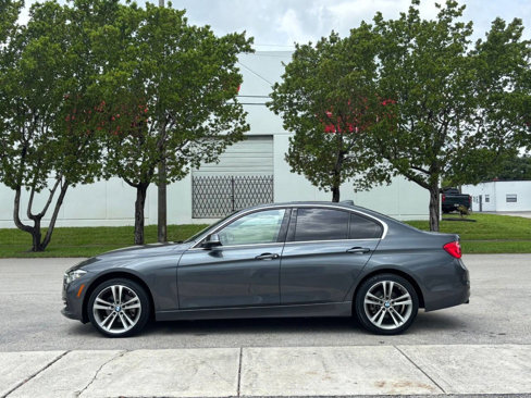 Used 2018 BMW 330i xDrive Sedan w/ Convenience Package image 7
