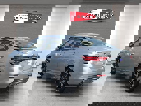 Used 2023 Nissan Sentra SV image 17