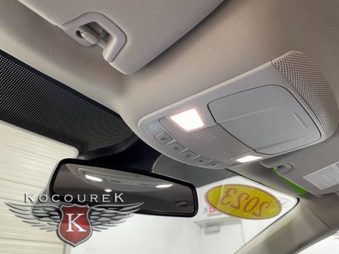Used 2023 Ford Edge SEL w/ Convenience Package image 18