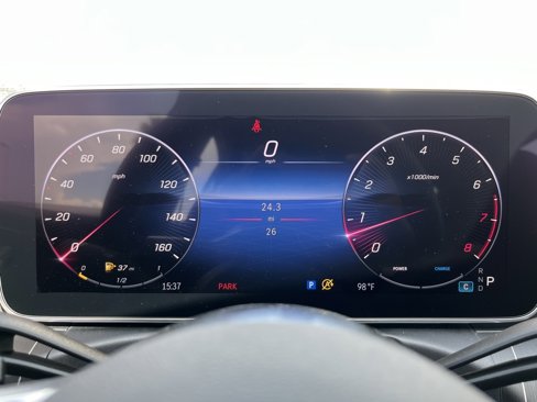 Used 2024 Mercedes-Benz C 300 Sedan image 8