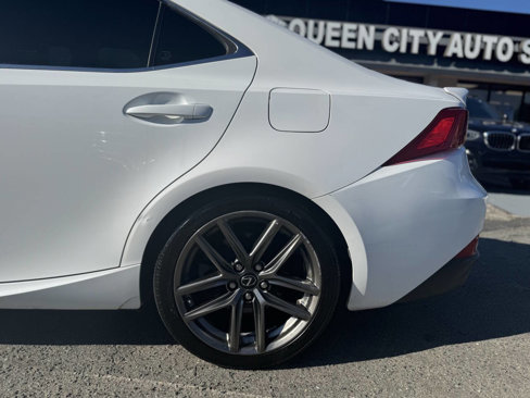 Used 2017 Lexus IS 200t F Sport image 21