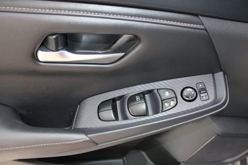 Used 2023 Nissan Sentra SV image 21