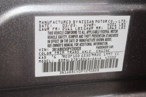 Used 2023 Nissan Sentra SV image 62