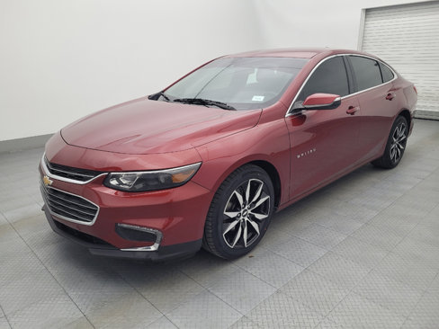 Used 2018 Chevrolet Malibu LT w/ Driver Confidence Package image 2