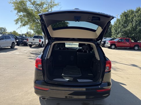 Used 2017 Buick Envision Essence image 6
